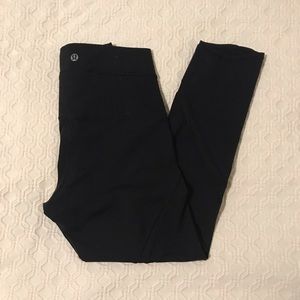 Lululemon Athletica- Mid Calf Black Leggings